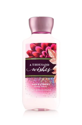 **พร้อมส่ง**Bath & Body Works A Thousand Wishes Shea & Vitamin E Body Lotion 236 ml. โลชั่นบำรุงผิวสุดพิเศษ กลิ่นหอมผสมผสานหลากหลายกลิ่น กลิ่นดอกพิโอนี่ ผสมกลิ่นแชมเปญ หอมหรูมีระดับคะ