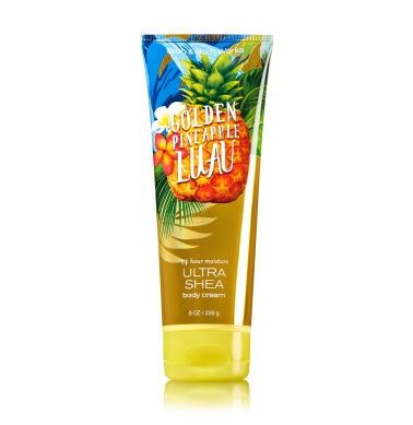 **พร้อมส่ง**Bath & Body Works Golden Pineapple Luau 24 Hour Moisture Ultra Shea Body Cream 226g. ครีมบำรุงผิวสุดเข้มข้น เติมความชุ่มชื่นให้กับผิวที่ต้องการการบำรุงเป็นพิเศษอีกทั้งมีกลิ่นหอมติดทนนานตลอดวัน กลิ่นหอมสับปะรดผสมมะม่วง เมื่อผสมกันแล้ว กลิ่น