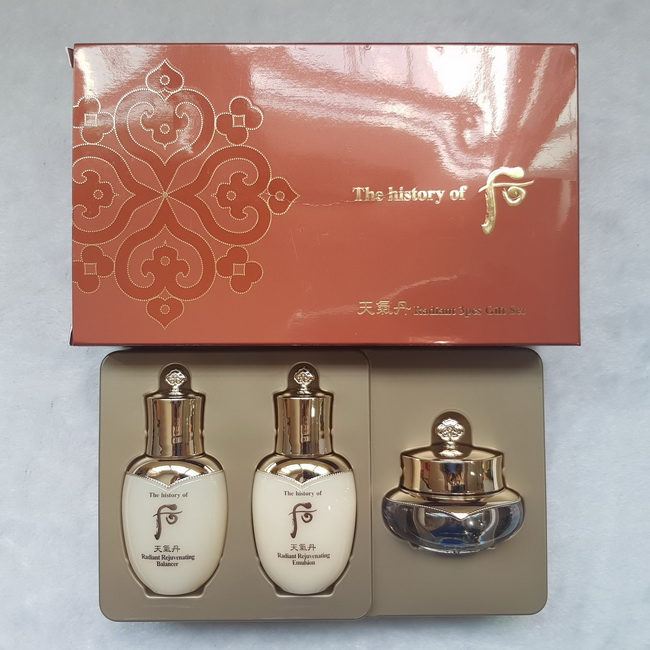 The History Of Whoo Cheongidan Radiant 3pcs Gift Set เซตผลิตภัณฑ์บำรุงผิวหน้า 3 ชิ้น นำความเจิดจรัสกลับคืนมาสู่ผิวอีกครั้ง ช่วยยกระชับ ชะลอริ้วรอย เพื่อผิวกระชับเต่งตึงแลดูอ่อนเยาว์