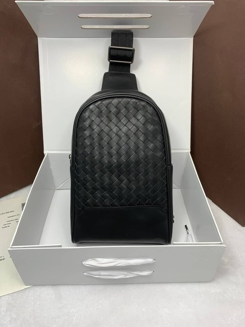 Bottega Veneta belt bag(Ori) 