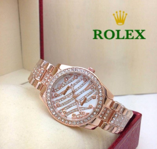 ** พร้อมส่ง ** นาฬิกาข้อมือแฟชั่น แบรนด์ สายเลส สี Rose Gold ( Rolex )