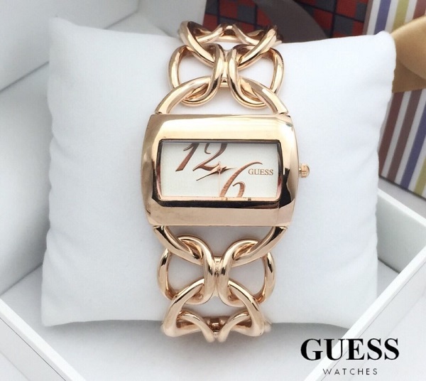 ** พร้อมส่ง ** นาฬิกาข้อมือแฟชั่น แบรนด์ สายเลส สี Rose Gold ( Guess )