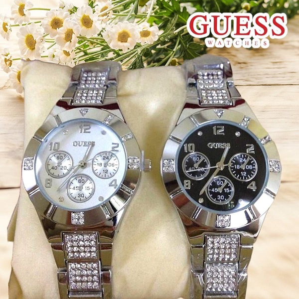 ** พร้อมส่ง ** นาฬิกาข้อมือแฟชั่น แบรนด์ สายเลส สีเงิน หน้าปัดสีดำ ( Guess )