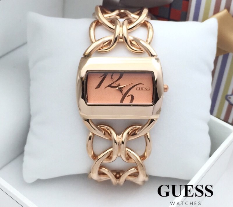 ** พร้อมส่ง ** นาฬิกาข้อมือแฟชั่น แบรนด์ สายเลส สี Rose Gold ( Guess )