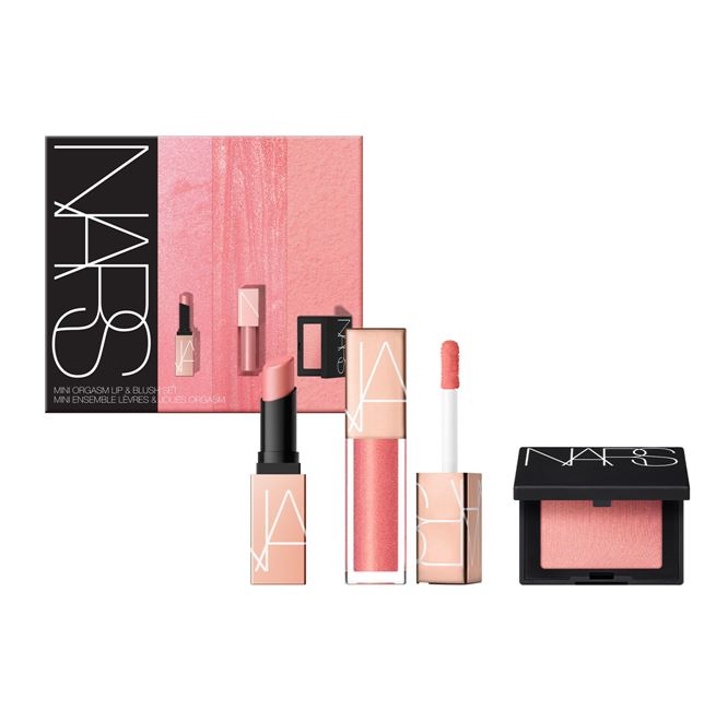 NARS Mini Orgasm Lip & Blush Set ชุดเซ็ต NARS เซ็ตมินิ 3 ชิ้น ลิปและแก้ม พร้อมเฉดสี Orgasm โทนสีออกัสซั่ม สีขายดีอันดับ 1 จากนาร์ส เพื่อมอบความรู้สึกดีๆผ่านของขวัญสุดพิเศษให้ช่วงเวลาที่แสนพิเศษนี้