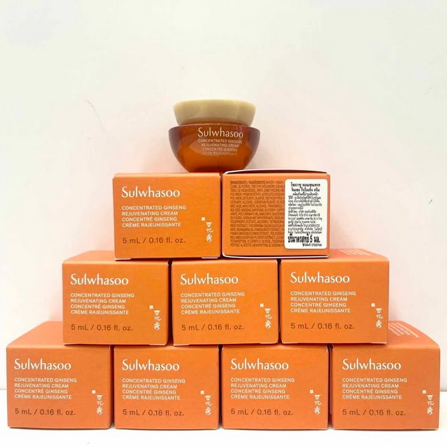 Sulwhasoo New Concentrated Ginseng Rejuvenating Cream ขนาดทดลอง 5 ml. (มีกล่อง) ปรับสูตรใหม่ ครีมโสมพัฒนาสูตรใหม่ทั้งไลน์ เพื่อประสิทธิภาพที่ดียิ่งขึ้น ลดเลือนริ้วรอย ยกกระชับ ผิวอิ่มฟู แลดูยกกระชับและเฟิร์ม ย้อนเวลาผิวให้แลดูอ่อนเยาว์ลง 2 ปี หลังจากใช