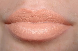 **พร้อมส่ง** NYX Round lipstick LSS588 Orange soda 